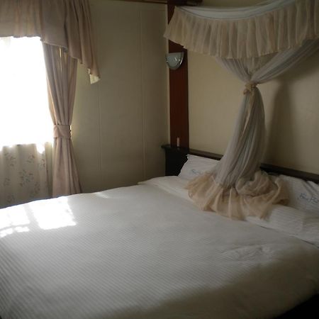 Blue Hut Hotel 奈洛比 客房 照片