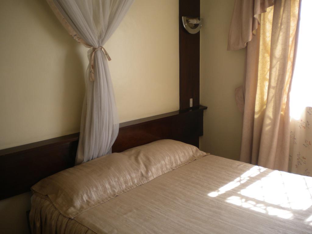 Blue Hut Hotel 奈洛比 外观 照片